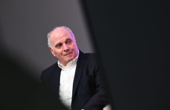 FC Bayern Munich: Hoeneß to Alonso: “We would like to sign him”