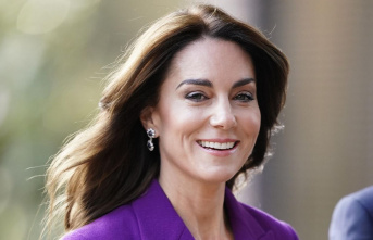 After surgery: Princess Kate seen in public for the first time