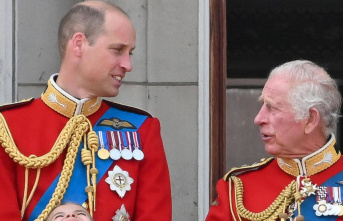 Royals: The coming months could be a test run for Prince William - if Charles' jealousy doesn't stop him