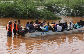 Storm: At least 46 dead after dam burst in Kenya