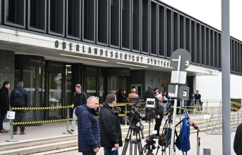 Extremism: Trial started against Prince Reuss' "Reichsbürger" group
