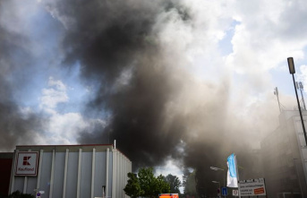 Fires: Cloud of smoke caused by a major fire over...