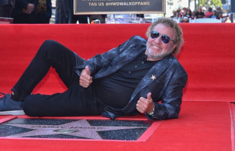 Award: Rocker Sammy Hagar honored with “Walk of Fame” star
