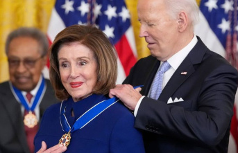 Award: Biden awards US Medal of Freedom to prominent Democrats