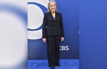 Kathy Bates: Actress surprises with weight loss