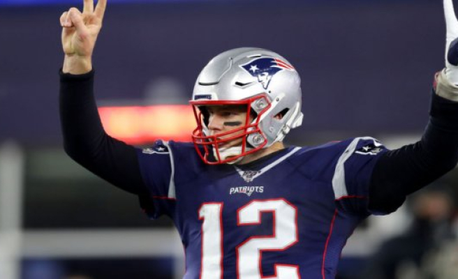 New England Patriots supplement lost record with victory