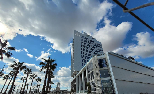The new Hotel Marina Badalona opens its doors to the public