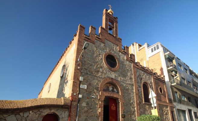 Discover in Vallcarca the Catholic parish converted into an Orthodox church