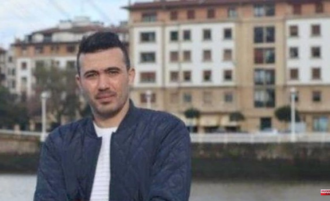 Algeria sentences to death an activist that Spain deported 50 days ago