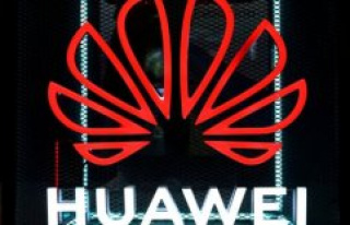 Huawei chief: We would rather turn the key on than...