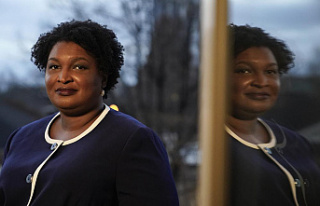 Abrams calls for national voting rights action prior...