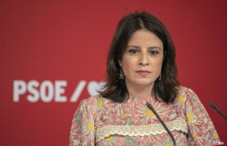 The PSOE recalls that Podemos "fractured"...