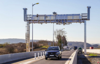 Barrier-free tolls between Paris and Normandy at the...