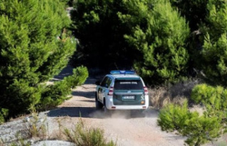 The missing 24-year-old girl is found dead in Carballo...