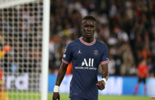 PSG dissociates itself from Gueye who refused to play...