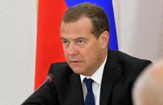 Russia "don't give a damn": Medvedev...