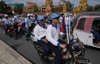 Cambodians vote in the local elections amid intimidation...