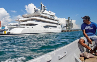 US wins case in Fiji to seize Russian superyacht,...