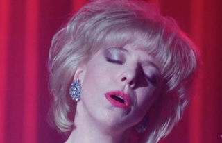 Julee Cruise, former B-52 and singer of unforgettable...
