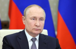 Debt default will hurt Russia for years, but Putin...