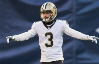 Wil Lutz announces that he has been cleared by his...