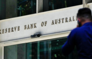 Australian central bank raises interest rate for the...