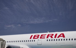 Iberia begins operating long-haul flights with Repsol...
