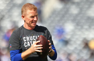 Jason Garrett is hired by NBC to be an analyst for...