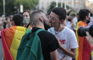 Pride Madrid 2022: The massive march returns with...