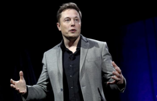 Musk plans to fire 10% of Tesla staff for a "super...