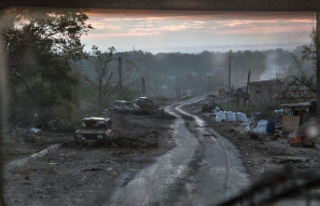 AP PHOTOS - Life continues in Ukraine despite the...