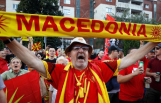 EU urges N Macedonia support the proposed deal with...