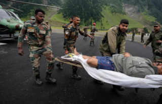 Flood-hit Hindu pilgrimage to Kashmir rescued thousands