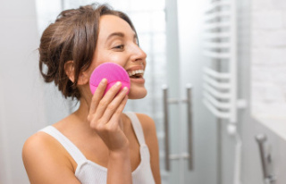 Beauty tool: for whom an (electric) face brush is...