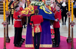 British Monarchy: Tears and Bell Ringing: Funeral...