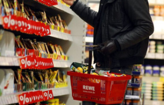 Supermarket chain: Rewe boss expects further price...