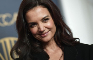 Actress: Katie Holmes returns to the New York theater...