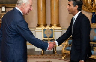 Britain: King Charles appoints Rishi Sunak as new...