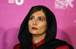 Two actresses arrested in Iran for supporting the...