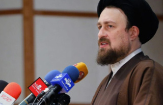Iran: Khomeini's grandson calls for reforms