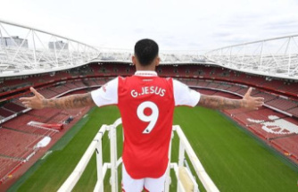 Arsenal signs Gabriel Jesus for 50 million euros