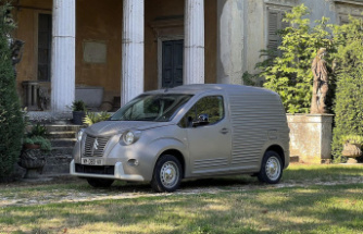 Homage to old panel vans: Citroen is sending a popular model on a "journey through time": the Berlingo 2CV Fourgonnette in a vintage look