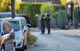 County of Bentheim: man with a knife at the window - large-scale police operation in Nordhorn