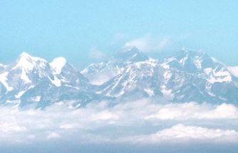 Emergencies: Avalanche accident in the Himalayas: at least 26 climbers dead