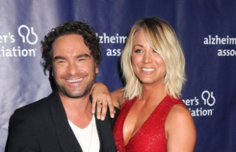 Kaley Cuoco: Had a crush on Johnny Galecki from the start