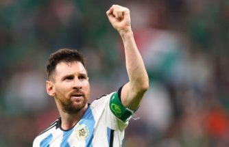 The network celebrates Messi - emotional jubilation after an important opening goal