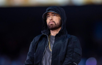Rapper: Eminem is on the cover of a Spiderman comic - with an iconic scene
