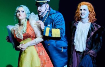 Music theater: Jack Sparrow says hello: "Flying Dutchman" in Berlin
