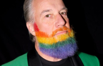 People: Singer Marc Marshall now has a rainbow beard