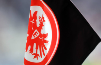 Fix: Ben Manga leaves Eintracht Frankfurt